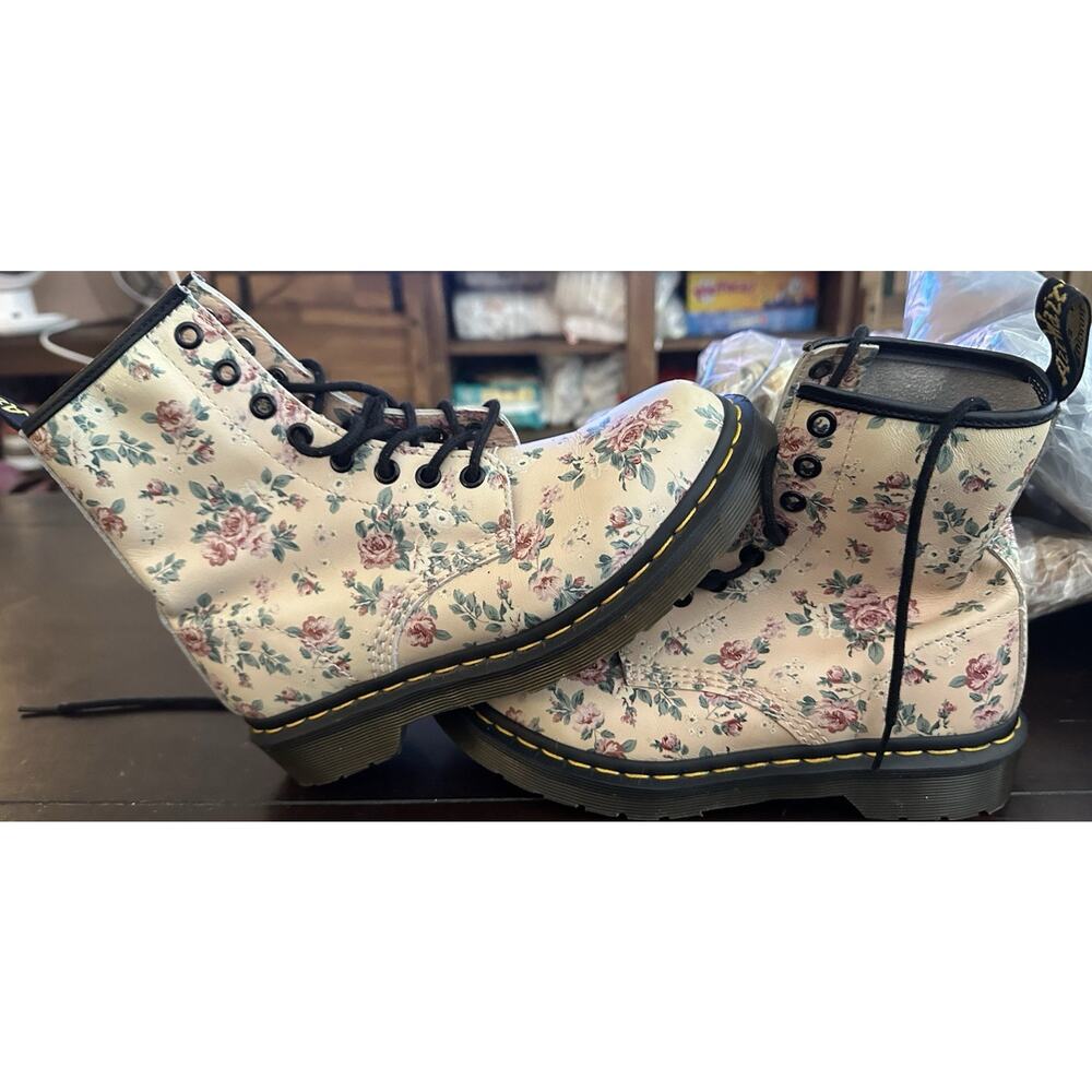 Dr. Martens RARE 1460 Vintage Rose Cream Boot Women's US 6 EU 37 (Discontinued)